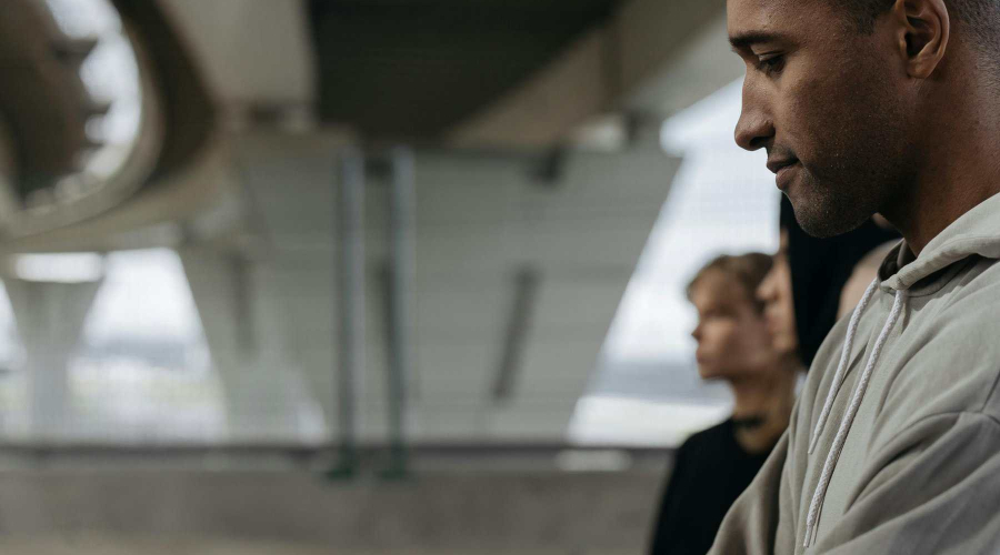 pexels-cottonbro-5319499